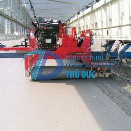 Máy rải bê tông xi măng CF1250H Máy rải bê tông xi măng CF1250H